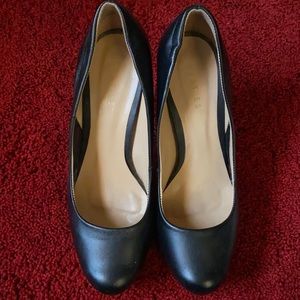 Black heels